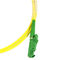 Gelbes Kabel-Verbindungskabel aus optischen Fasern Singl - Modus E2000 zu Polnischem G657A2 LC APC