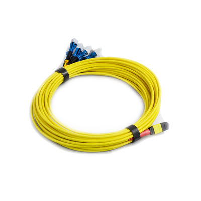 kaufen Hochintegriertes 0,9 mm MPO-LC-Breakout-Kabel mit niedrigem Einfühlloss-Fan-Out-Fiber-Optikkabel online manufacture