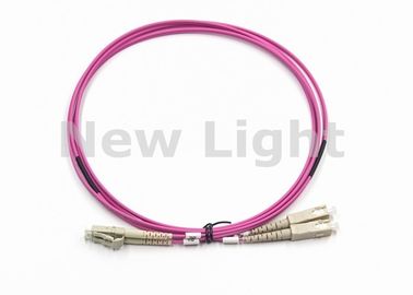 kaufen LC UPC zu Verbindungskabel-Duplex 2.0mm Sc UPC PVC aus optischen Fasern OM4 50 in mehreren Betriebsarten/125 online manufacture