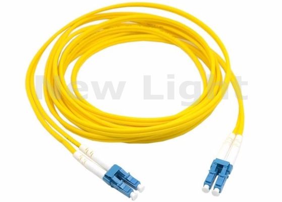 kaufen Einzelmodus-LC-LC-Faser-Jump-Kabel mit 2,0 mm Durchmesser und UPC-Polnisch für die Hochgeschwindigkeitsdatenübertragung online manufacture
