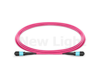 12 Core OM4 MPO MTP Patch Cord mit 3,0 mm LSZH Magenta Kabel und weiblichem Stecker