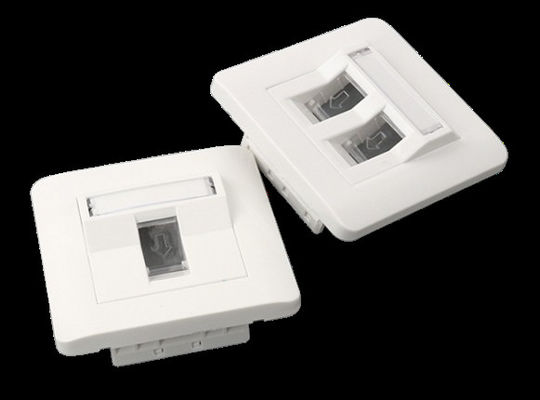 Wandmontiertes CAT6/CAT7-Hybrid-Panel mit RJ45-Steckdosen für eine optimale Netzwerkleistung